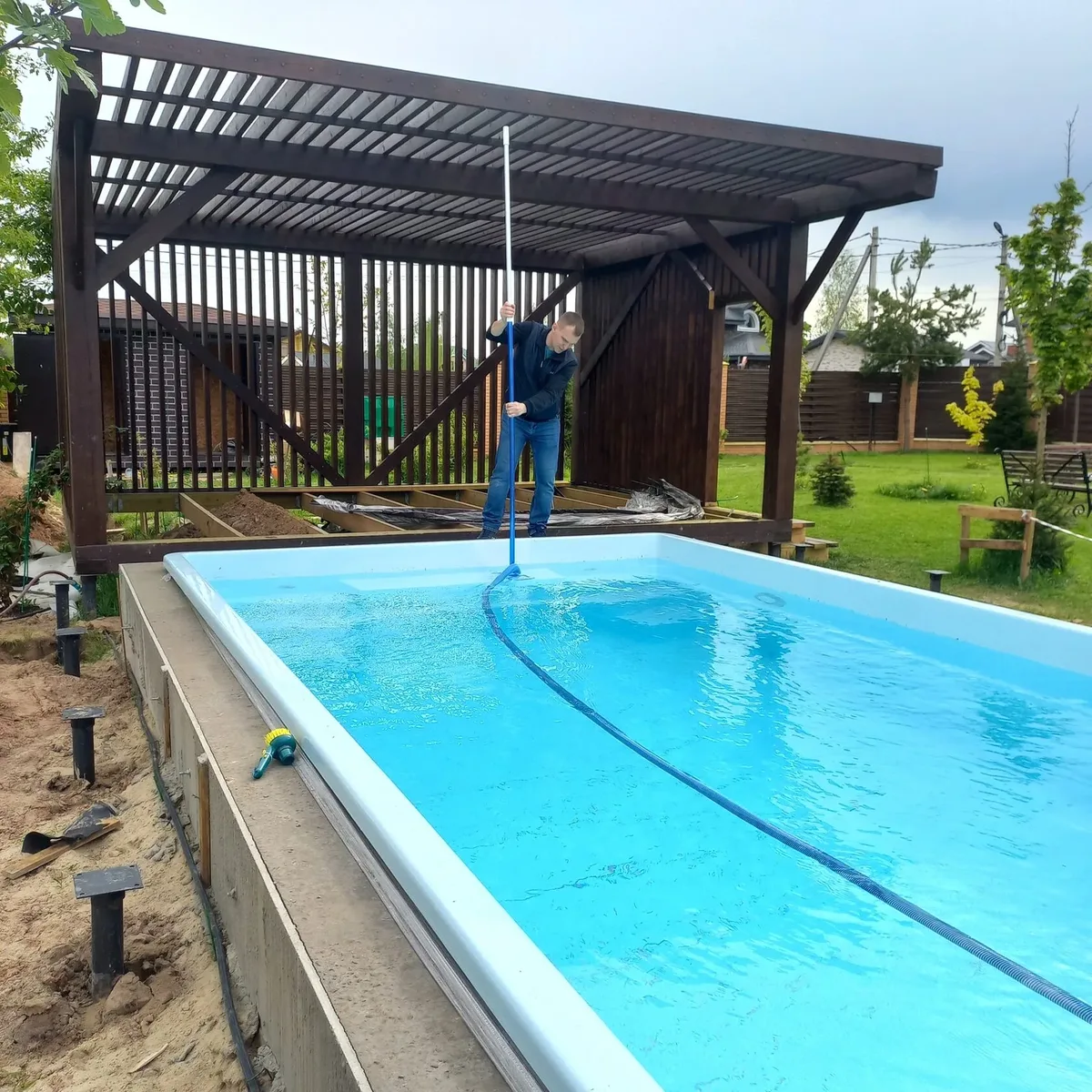 Копинговый бордюрный камень для бассейна Laguna в Старом Осколе